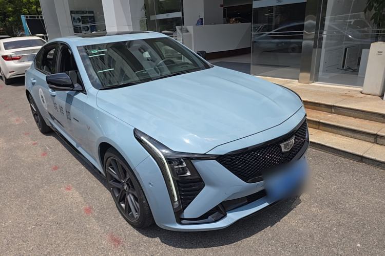 Used Cadillac CT5 2025 28T Track Performance Edition + Peak Track Optional Package Exterior 2