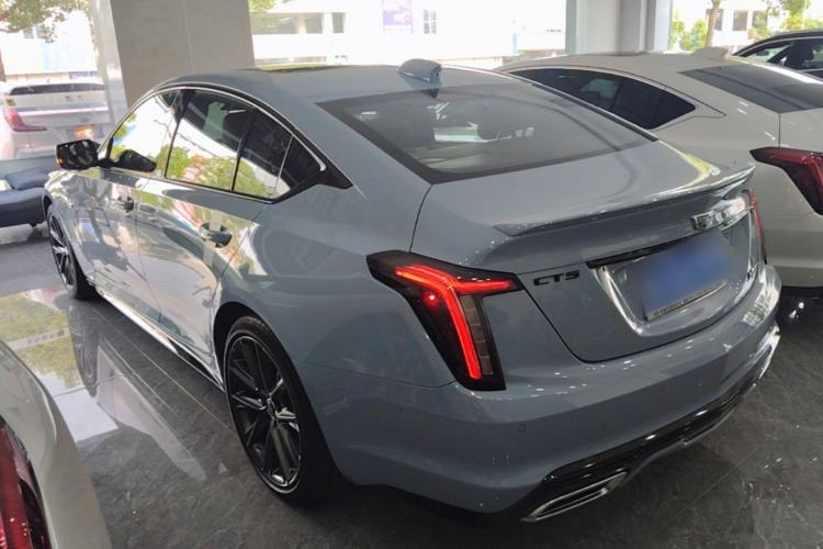 Used Cadillac CT5 2025 28T Track Performance Edition + Peak Track Optional Package Exterior 2