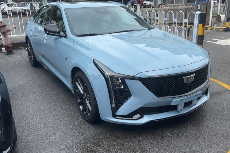 Used Cadillac CT5 2025 28T Track Performance Edition + Peak Track Optional Package Exterior 2