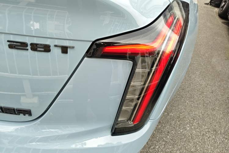 Used Cadillac CT5 2025 28T Track Performance Edition + Peak Track Optional Package Exterior 3