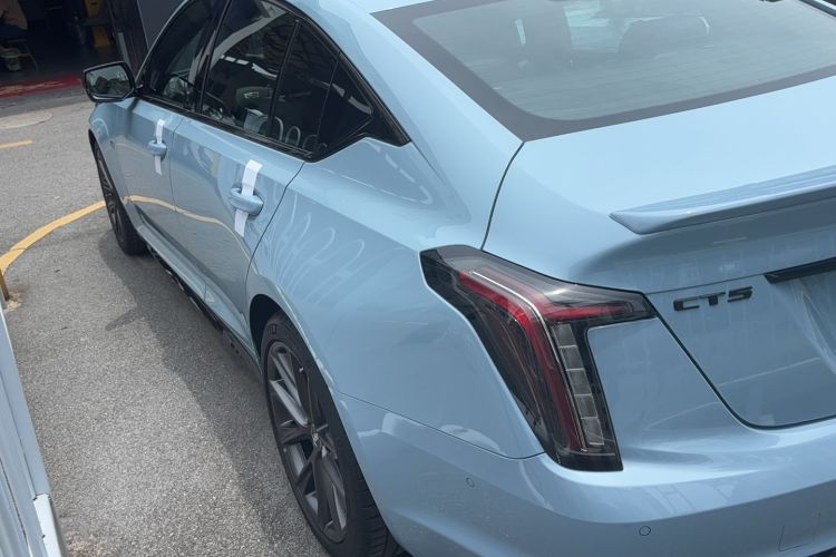 Used Cadillac CT5 2025 28T Track Performance Edition + Peak Track Optional Package Exterior 3