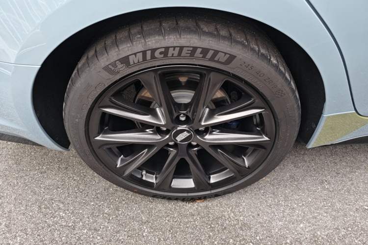 Used Cadillac CT5 2025 28T Track Performance Edition + Peak Track Optional Package Exterior 5