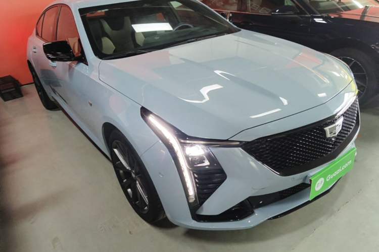 Used Cadillac CT5 2025 28T Track Performance Edition + Peak Track Optional Package Front Right 45 Deg