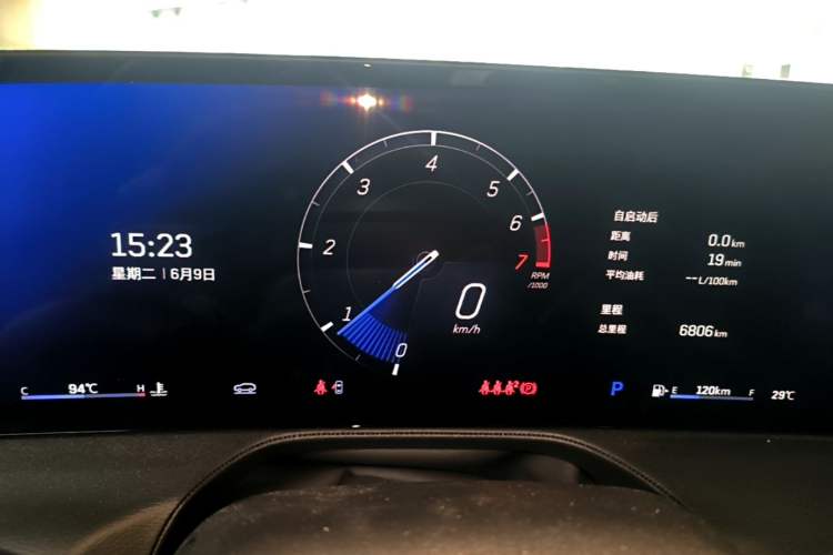 Used Cadillac CT5 2025 28T Track Performance Edition + Peak Track Optional Package Instrument Cluster