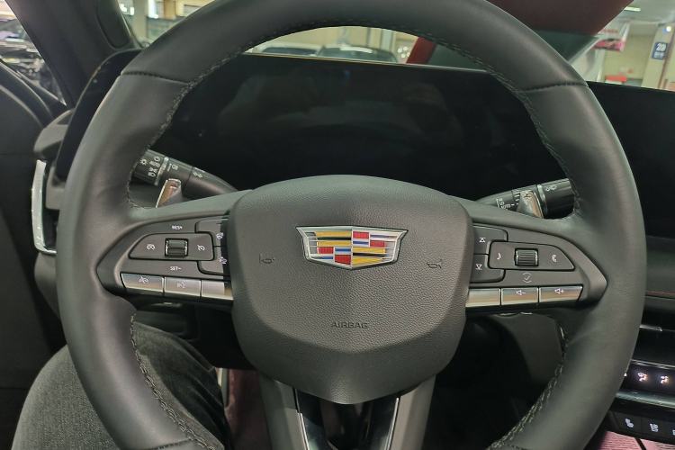 Used Cadillac CT5 2025 28T Track Performance Edition + Peak Track Optional Package Interior 2