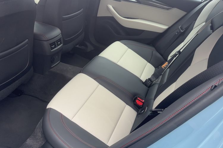 Used Cadillac CT5 2025 28T Track Performance Edition + Peak Track Optional Package Interior 2