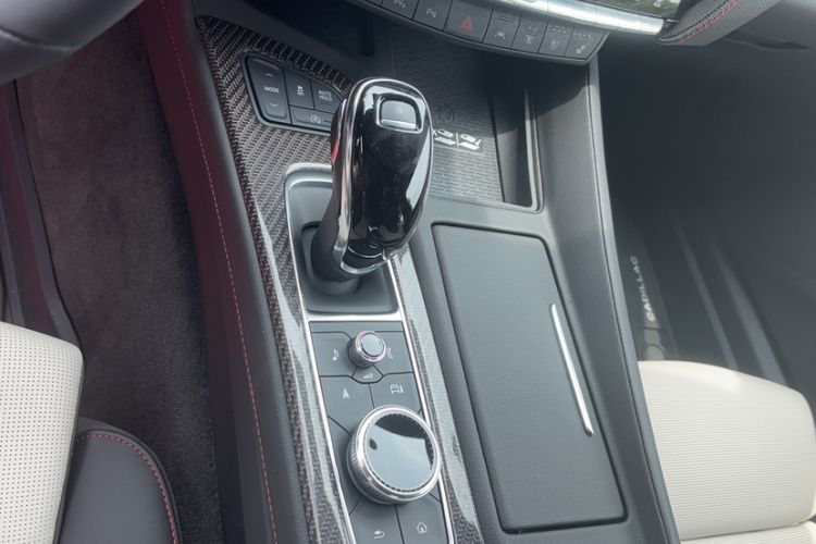 Used Cadillac CT5 2025 28T Track Performance Edition + Peak Track Optional Package Interior 3