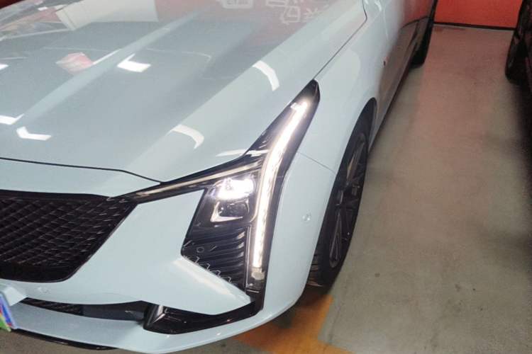 Used Cadillac CT5 2025 28T Track Performance Edition + Peak Track Optional Package Left Front Headlight