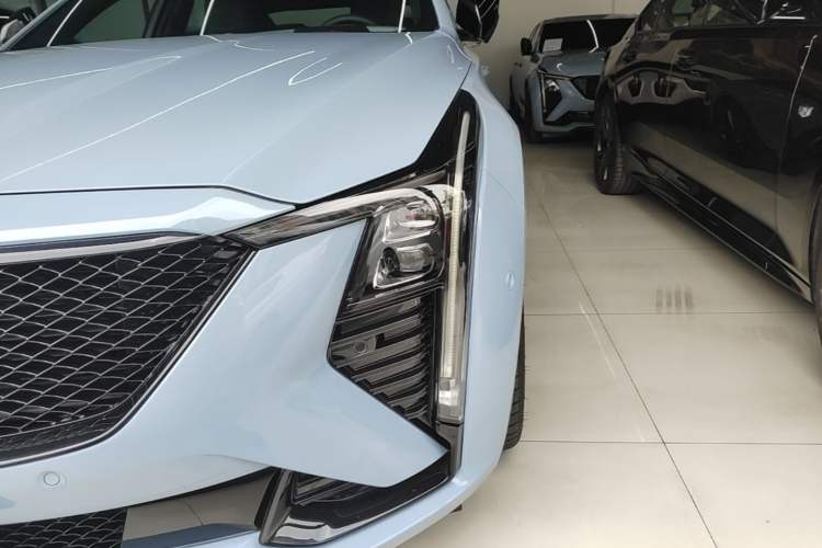 Used Cadillac CT5 2025 28T Track Performance Edition + Peak Track Optional Package Left Front Headlight