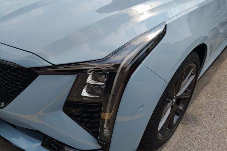 Used Cadillac CT5 2025 28T Track Performance Edition + Peak Track Optional Package Left Front Headlight