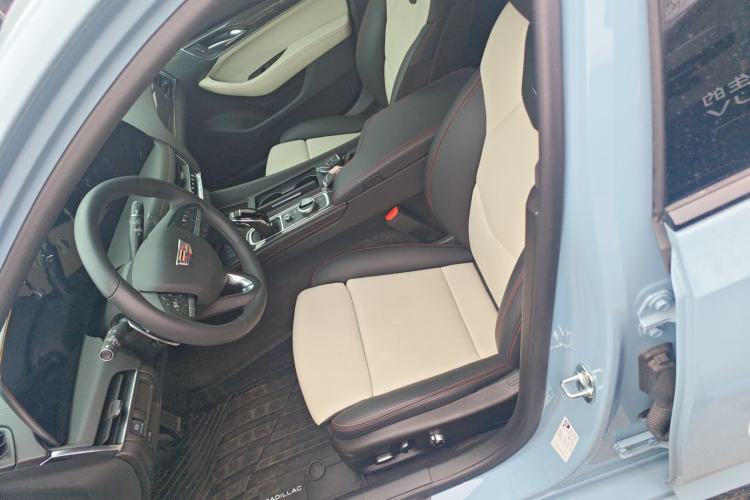 Used Cadillac CT5 2025 28T Track Performance Edition + Peak Track Optional Package Left Front Seat