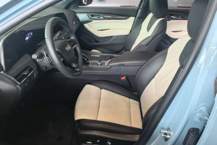 Used Cadillac CT5 2025 28T Track Performance Edition + Peak Track Optional Package Left Front Seat