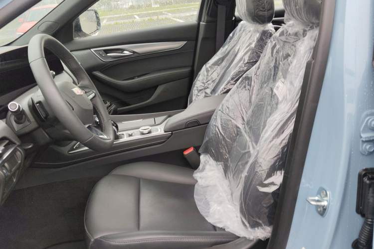 Used Cadillac CT5 2025 28T Track Performance Edition Left Front Seat