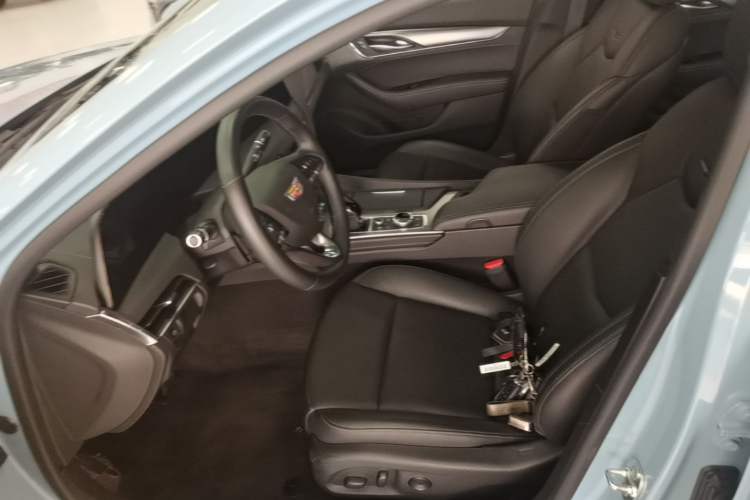 Used Cadillac CT5 2025 28T Track Performance Edition Left Front Seat