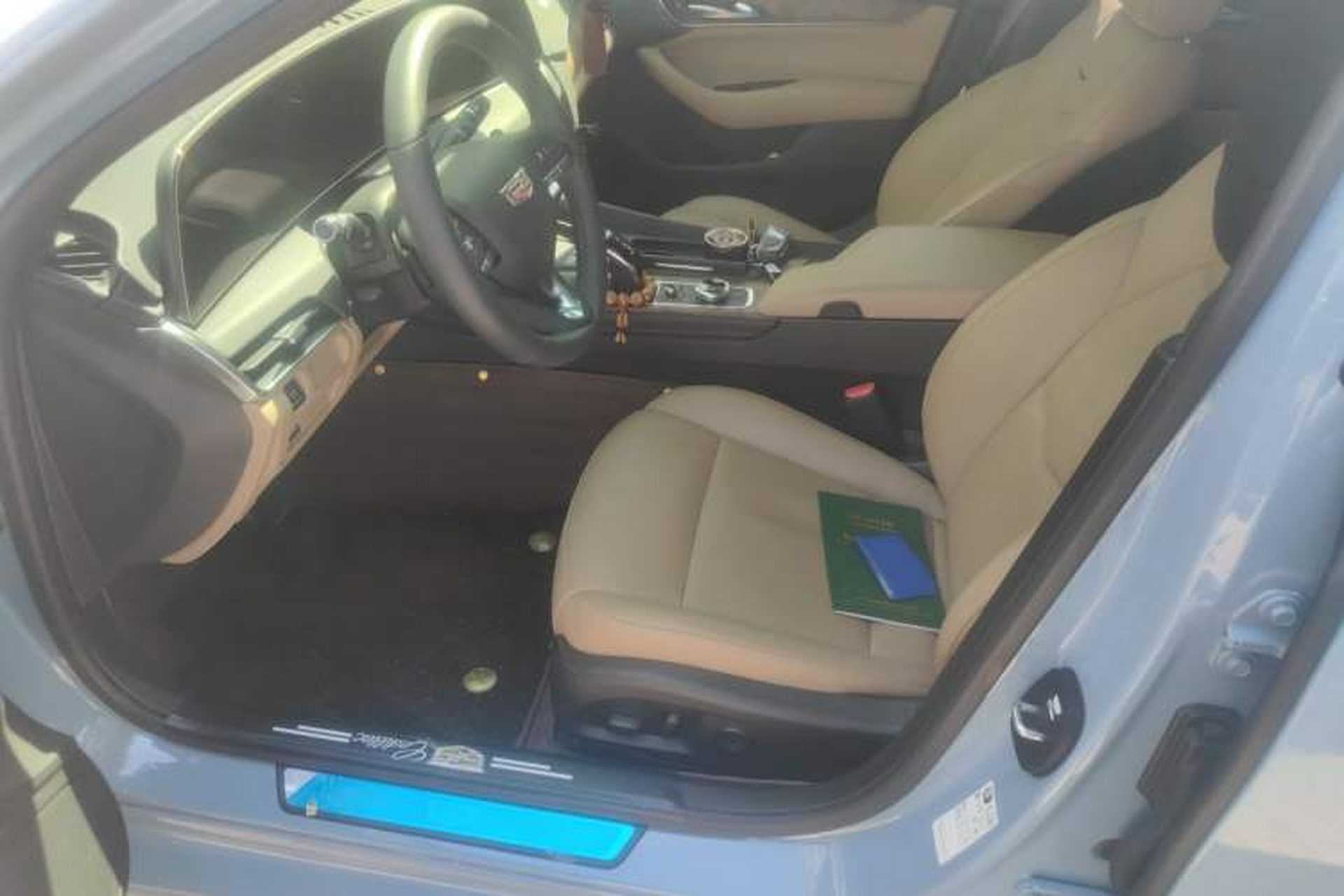 Used Cadillac CT5 2025 28T Track Performance Edition Left Front Seat