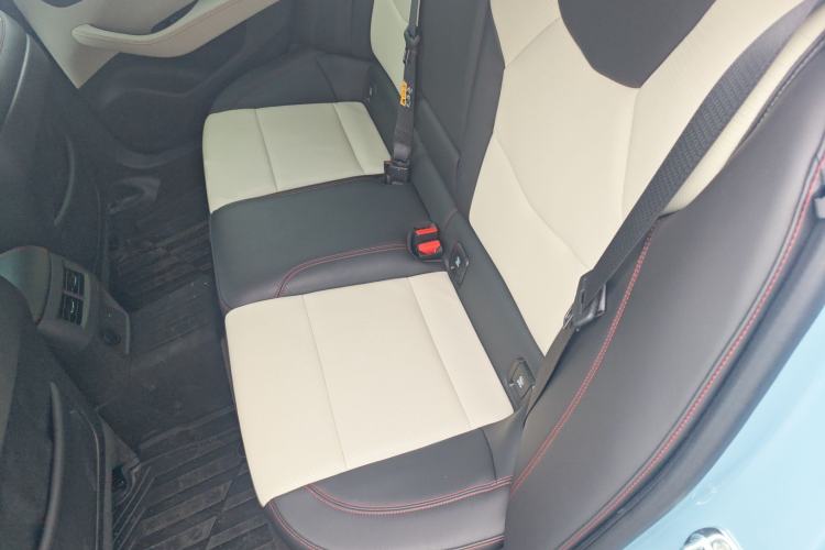 Used Cadillac CT5 2025 28T Track Performance Edition + Peak Track Optional Package Left Rear Seat