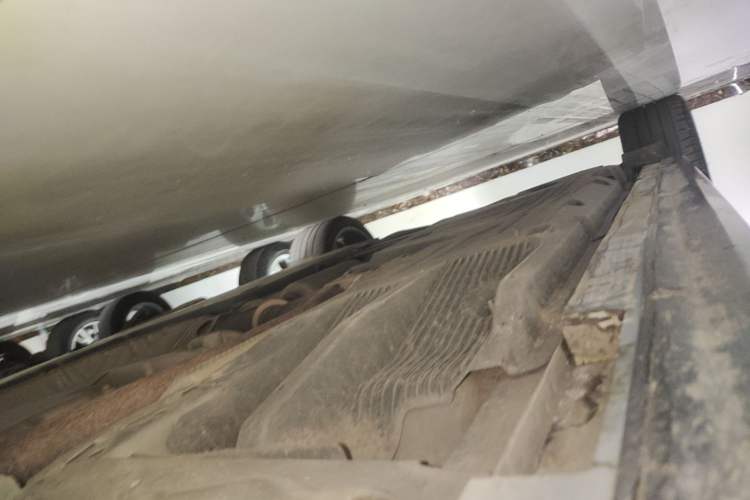 Used Cadillac CT5 2025 28T Track Performance Edition + Peak Track Optional Package Right Side Sill