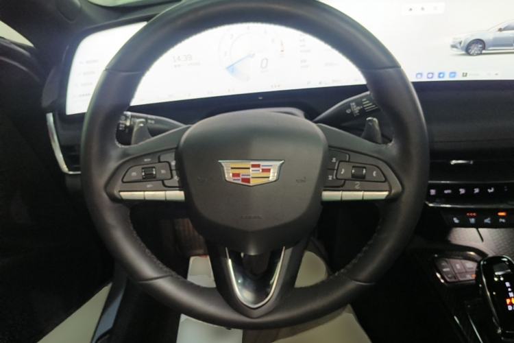 Used Cadillac CT5 2025 28T Track Performance Edition + Peak Track Optional Package Steering Wheel