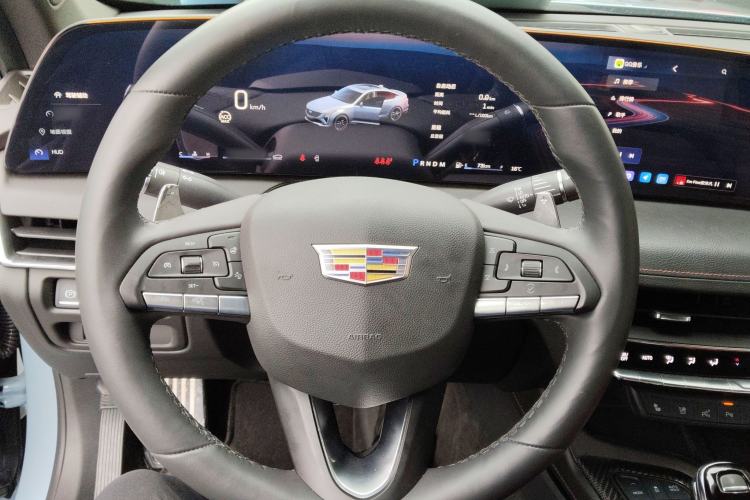 Used Cadillac CT5 2025 28T Track Performance Edition Steering Wheel