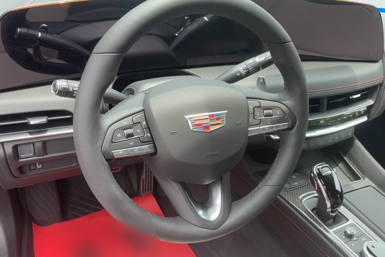 Used Cadillac CT5 2025 28T Track Performance Edition + Peak Track Optional Package Steering Wheel