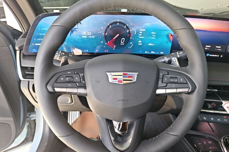 Used Cadillac CT5 2025 28T Track Performance Edition Steering Wheel