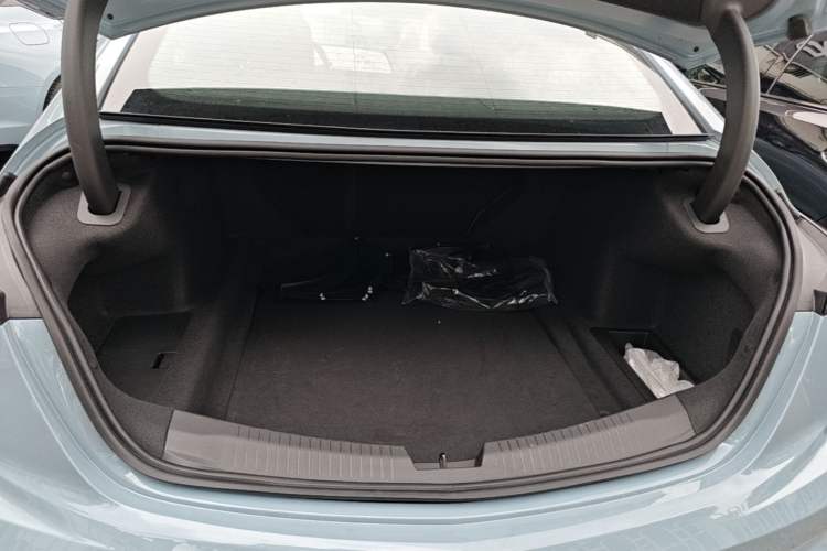 Used Cadillac CT5 2025 28T Track Performance Edition + Peak Track Optional Package Trunk