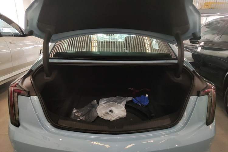 Used Cadillac CT5 2025 28T Track Performance Edition + Peak Track Optional Package Trunk
