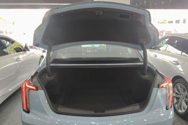 Used Cadillac CT5 2025 28T Track Performance Edition + Peak Track Optional Package Trunk
