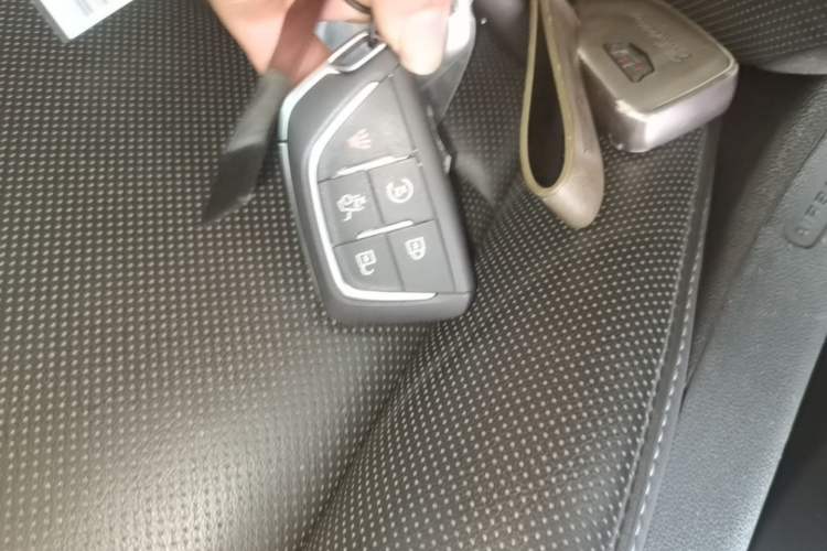 Used Cadillac CT5 2025 28T Track Performance Edition Vehicle Key