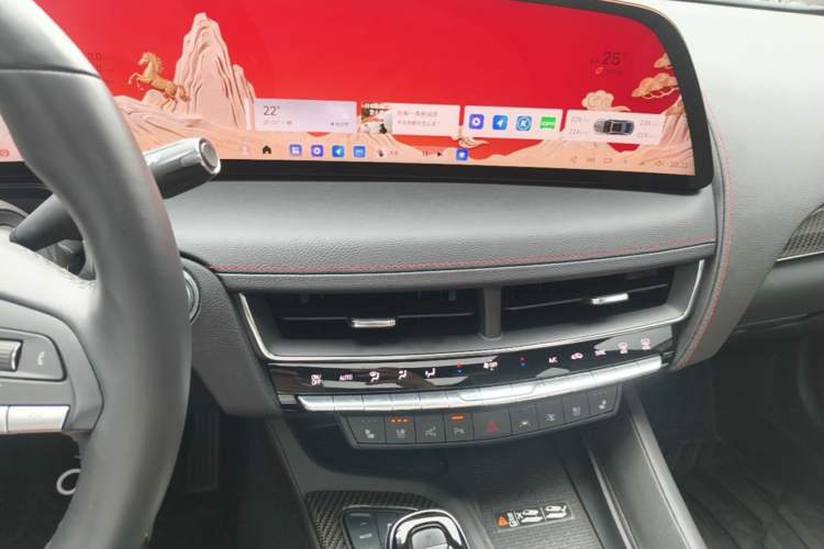 Used Cadillac CT5 2025 28T Track Performance Edition + Peak Track Optional Package Audio And AC Panel
