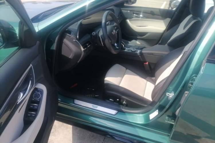 Used Cadillac CT5 2025 28T Track Performance Edition + Peak Track Optional Package Driver Seat