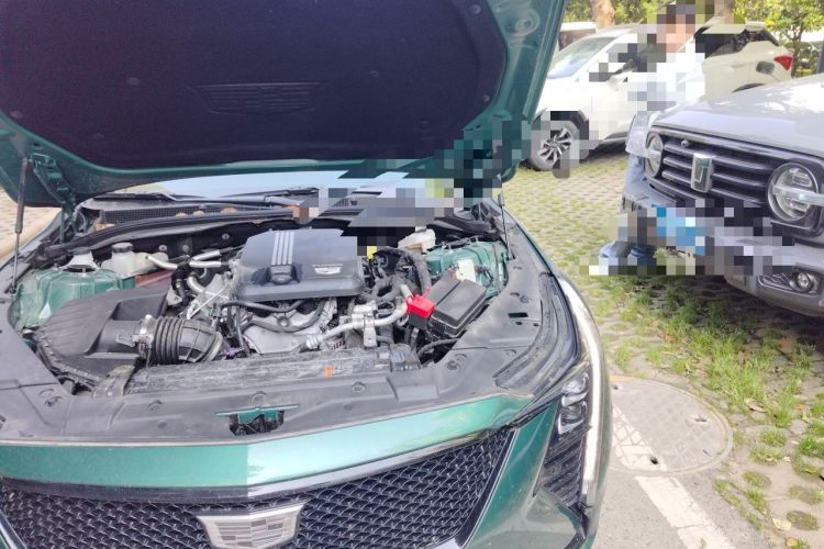 Used Cadillac CT5 2025 28T Track Performance Edition Engine Bay Left