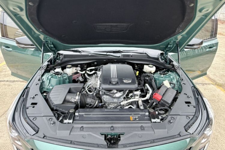 Used Cadillac CT5 2025 28T Track Performance Edition Exterior 15