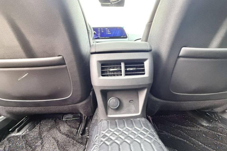 Used Cadillac CT5 2025 28T Track Performance Edition Interior 6
