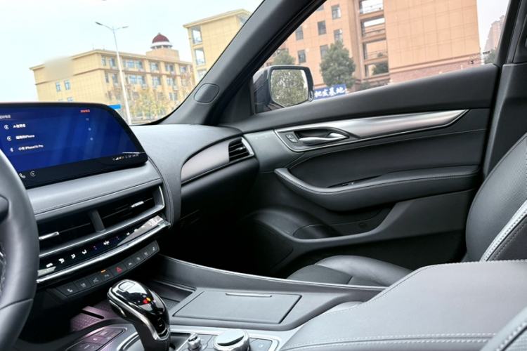 Used Cadillac CT5 2025 28T Track Performance Edition Interior 7