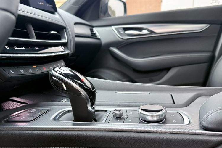 Used Cadillac CT5 2025 28T Track Performance Edition Interior 9