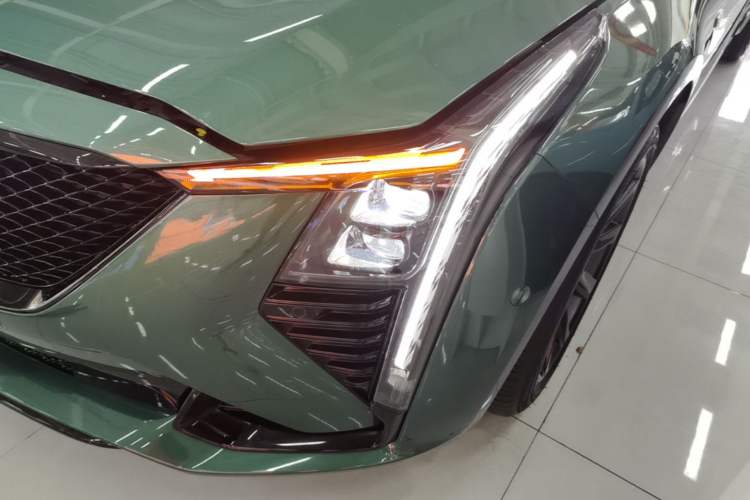 Used Cadillac CT5 2025 28T Track Performance Edition Left Front Headlight