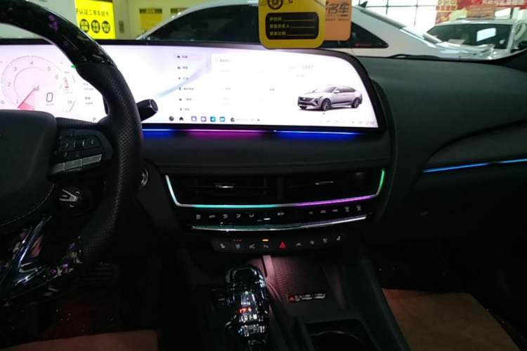 Used Cadillac CT5 2025 28T Track Performance Edition Audio And AC Panel