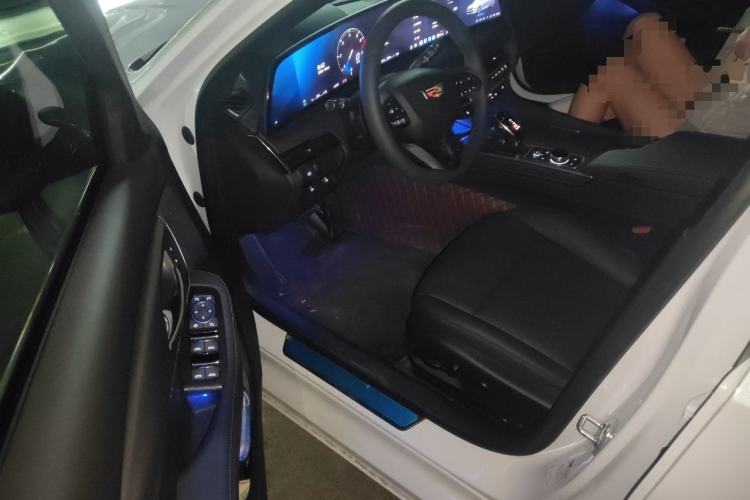 Used Cadillac CT5 2025 28T Urban Sport Edition Driver Seat