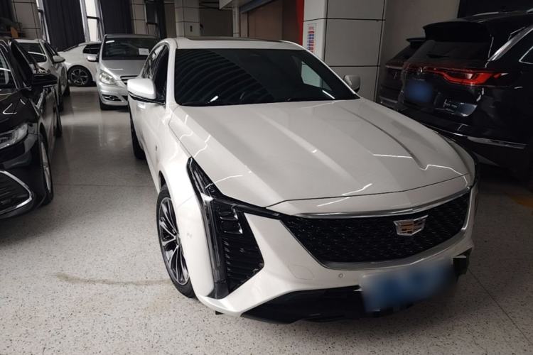 Used Cadillac CT5 2025 28T Urban Sport Edition Front Right 45 Deg