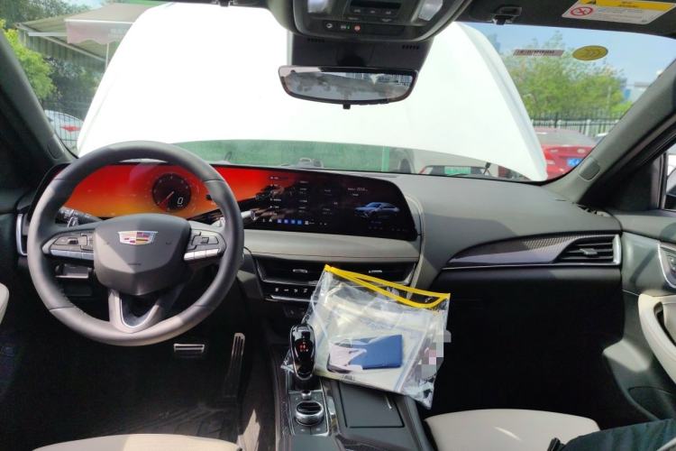 Used Cadillac CT5 2025 28T Track Performance Edition + Peak Track Optional Package Headliner