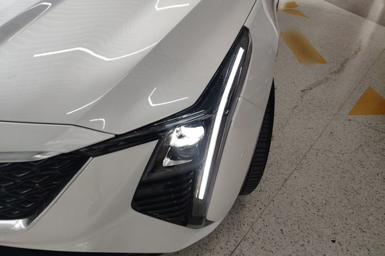 Used Cadillac CT5 2025 28T Urban Sport Edition Left Front Headlight