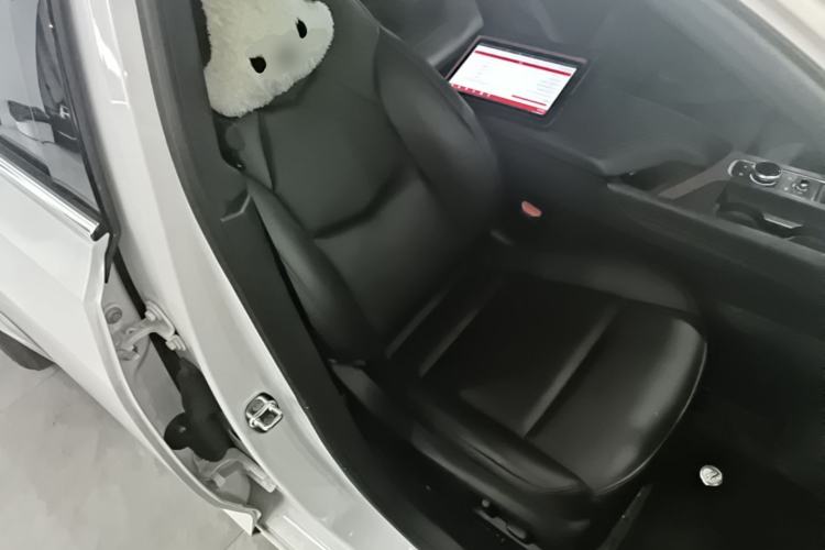 Used Cadillac CT5 2025 28T Urban Sport Edition Right Front Seat