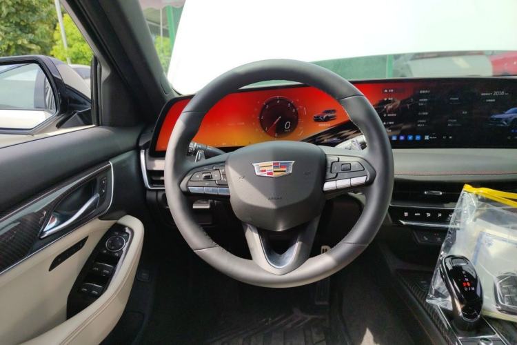 Used Cadillac CT5 2025 28T Track Performance Edition + Peak Track Optional Package Steering Wheel
