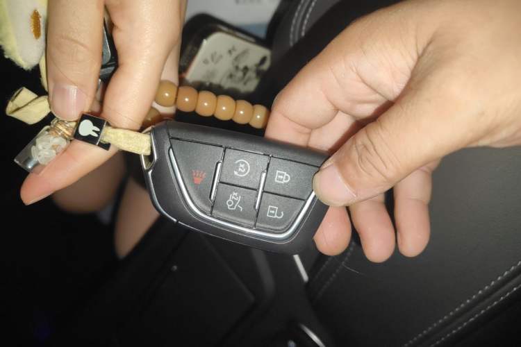Used Cadillac CT5 2025 28T Urban Sport Edition Vehicle Key