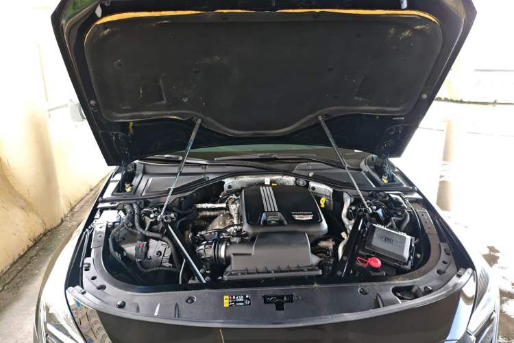 Used Cadillac CT6 2022 28T Fashion Edition Engine Bay