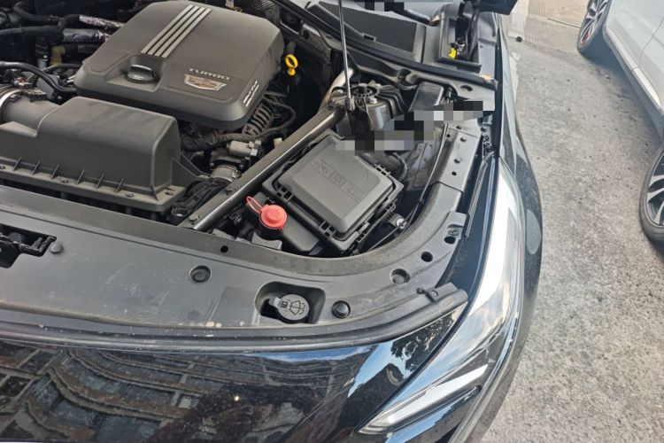 Used Cadillac CT6 2021 28T Luxury Version Engine Bay Left