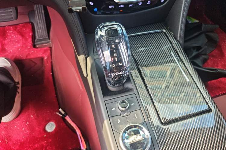 Used Cadillac CT6 2021 28T Luxury Version Gear Lever
