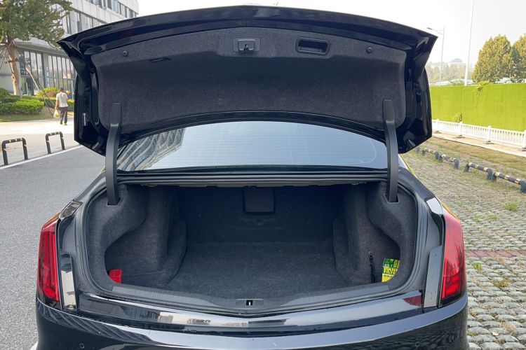 Used Cadillac CT6 2022 28T Fashion Edition Trunk