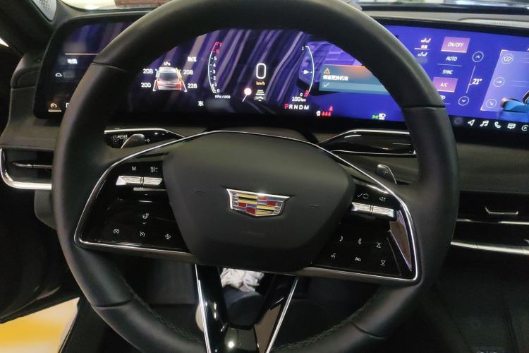 Used Cadillac CT6 2023 28T Platinum Edition Steering Wheel